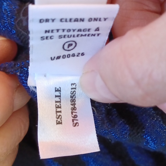 Diane von Furstenberg "Estelle" Zebra Stripe Relaxed Fit Sweater- Sz. Sm - Picture 8 of 9